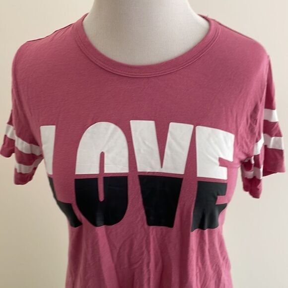 Black & white love soft T-shirt gather in the front NO boundaries Womens XS - Picture 2 of 7